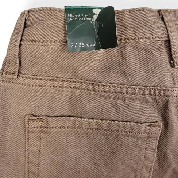 Wild Fable Highest Rise Bermuda Shorts 2/26 - Picture 3 of 4